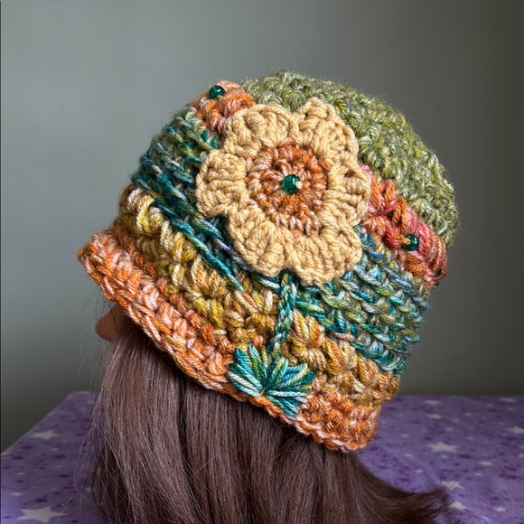 crochet hats Accessories - Colorful Crochet Flower beanie medium soft acrylic yarn new
